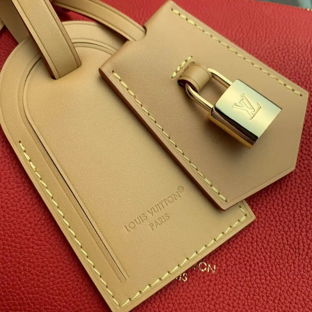 LV M26905 Louis Vuitton Express PM Handbag Red - Image 4