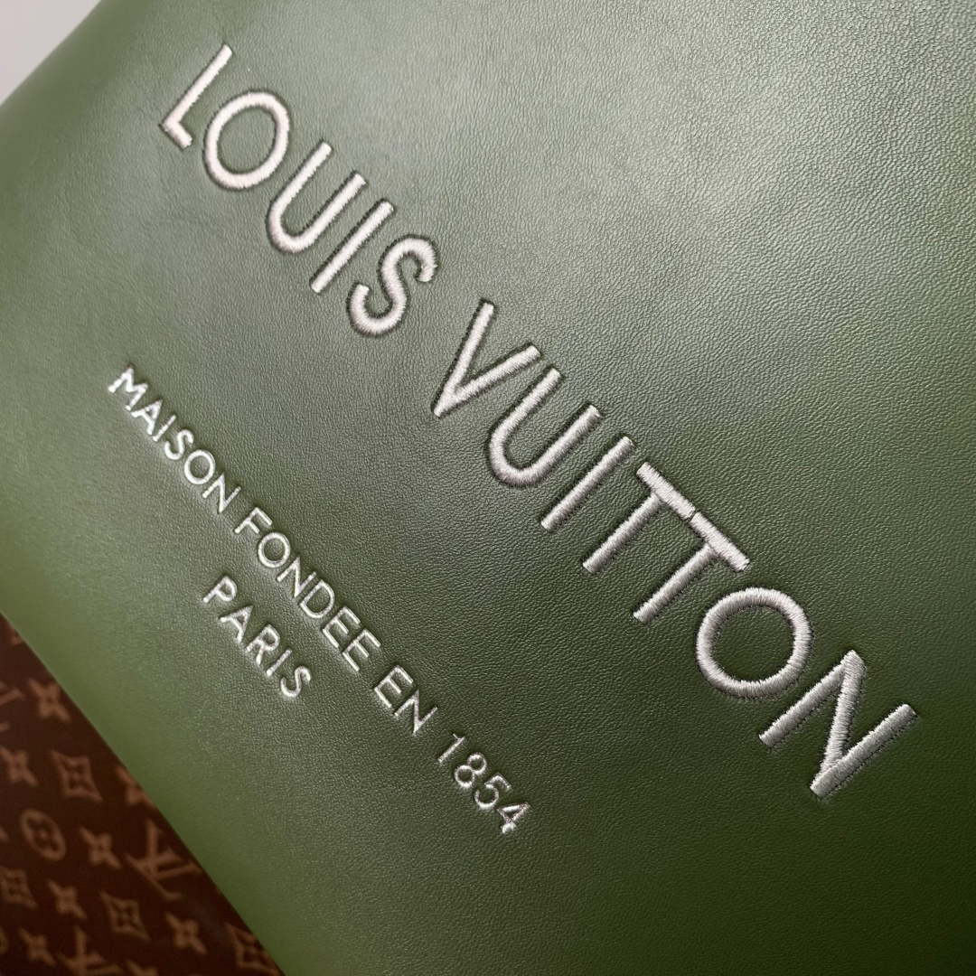 LV M15238 Louis Vuitton Mini Shopper Tote Khaki Green - Image 4
