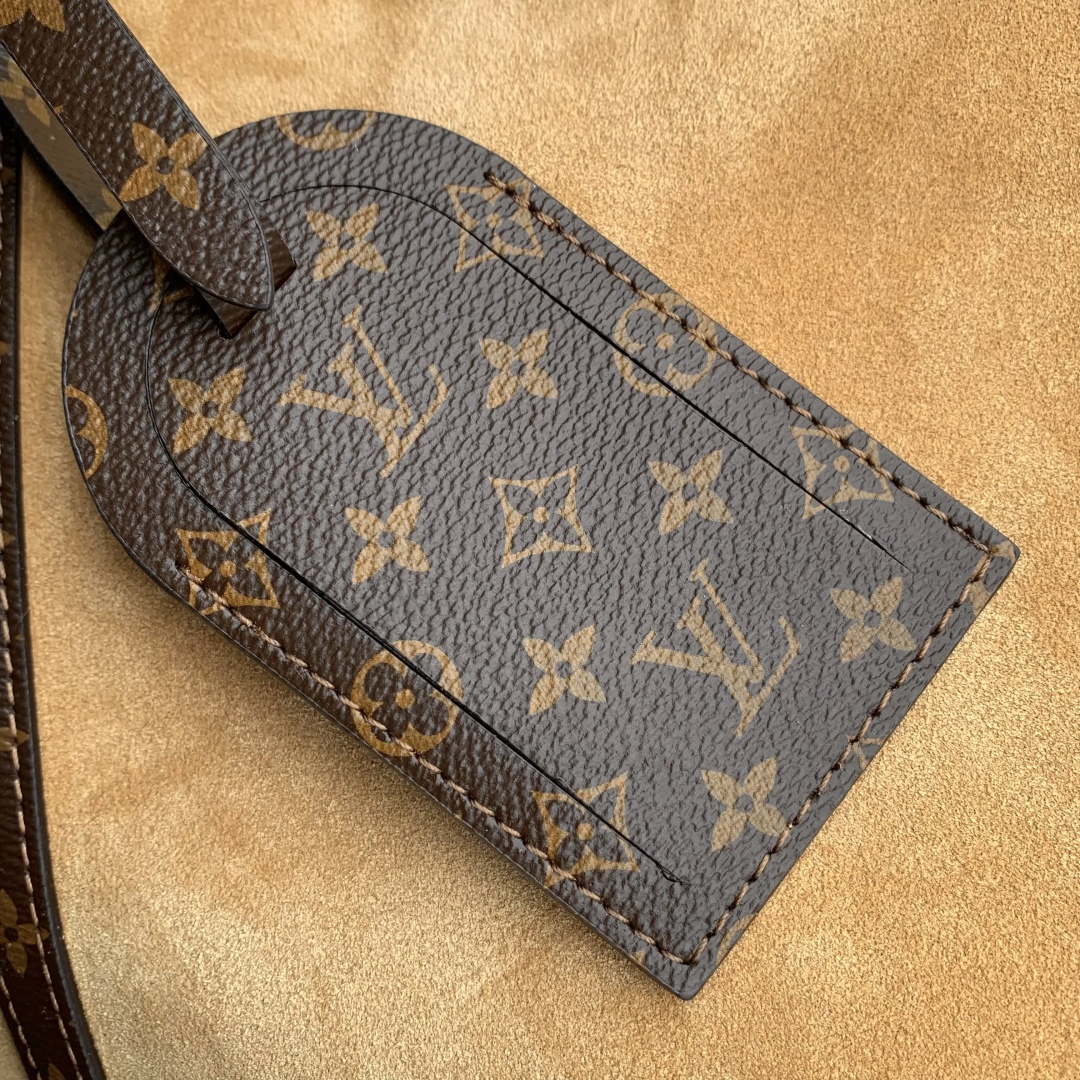 LV M26451 Louis Vuitton Express Travel Hazelnut Brown - Image 4