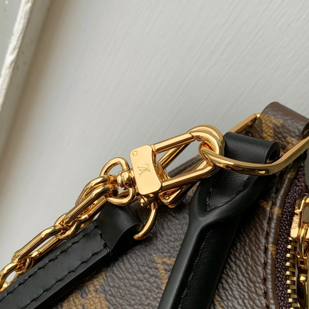 LV M25223 Louis Vuitton Catchy PM Handbag - Image 4