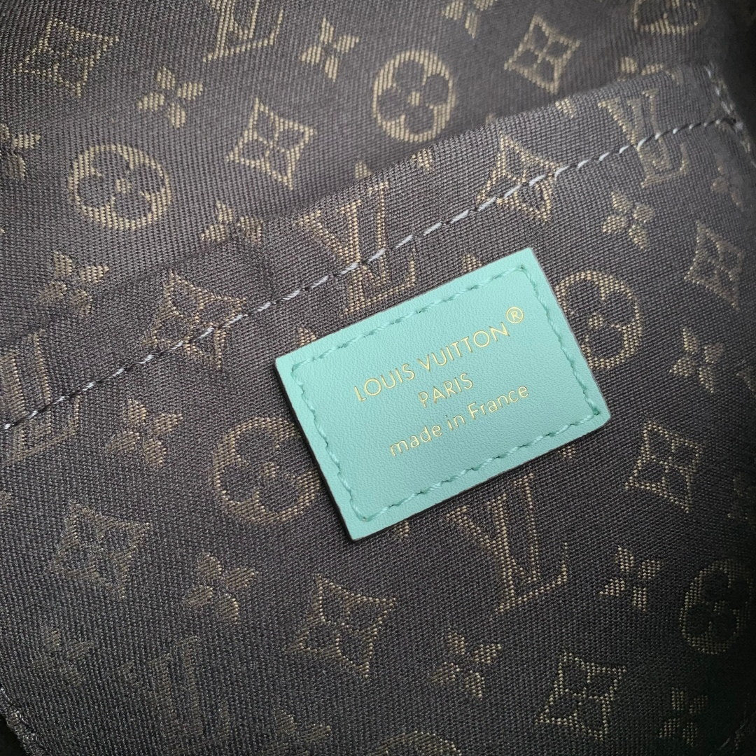 LV M26905 Louis Vuitton Express PM Handbag Ivory/Olympian Blue - Image 7