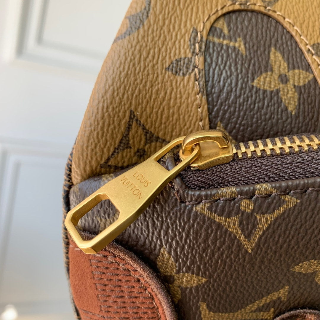 LV M15271 Louis Vuitton Rush Bumbag Brown - Image 4