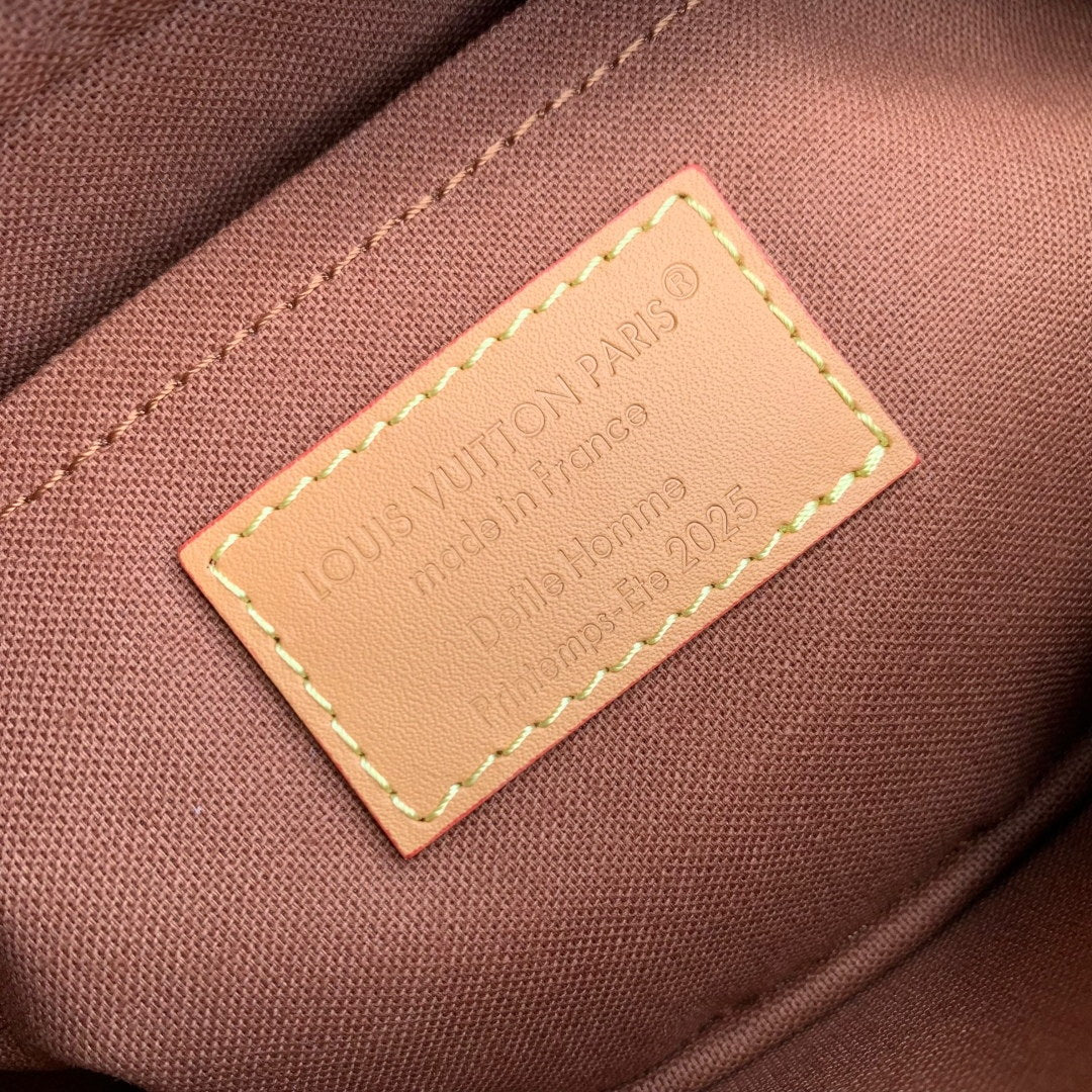 LV M26020 Louis Vuitton Trocadéro Wearable Wallet Brown - Image 7