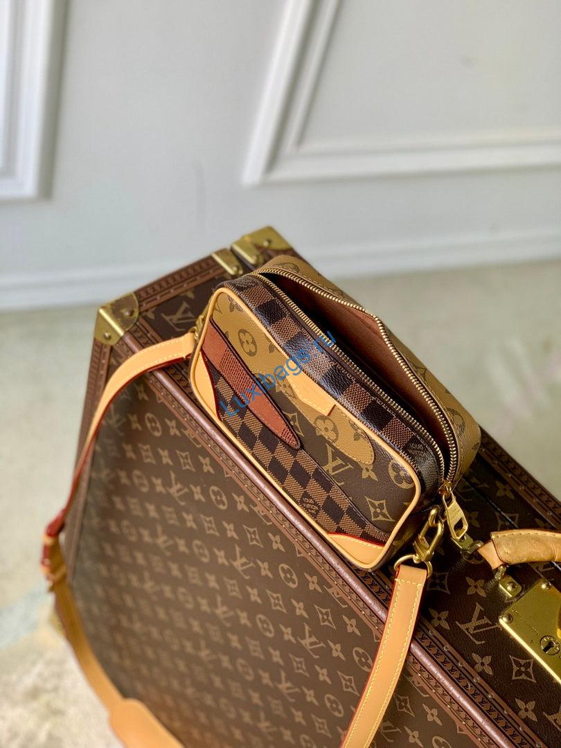 LV M26020 Louis Vuitton Trocadéro Wearable Wallet Brown - Image 8