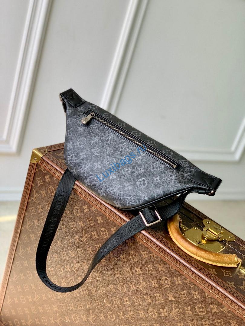 LV M25924 Louis Vuitton Discovery Bumbag Bamboo Green - Image 2