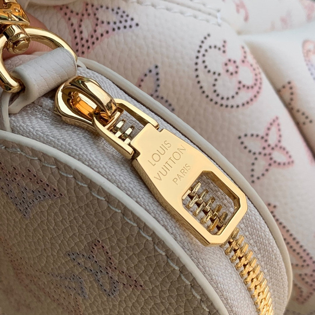LV M15114 Louis Vuitton Bella Handbag Dream Cream - Image 5