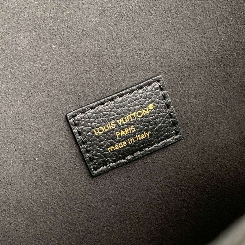 LV M14604 Louis Vuitton Anytime Flap Bag Black - Image 7