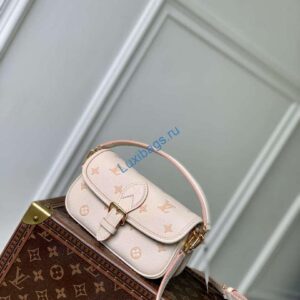 LV M13642 Louis Vuitton Nano Diane Handbag Bicolor Eden