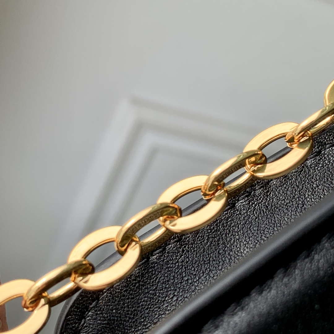 LV M14564 Louis Vuitton Wallet On Chain LV Bloom Bag Black - Image 5