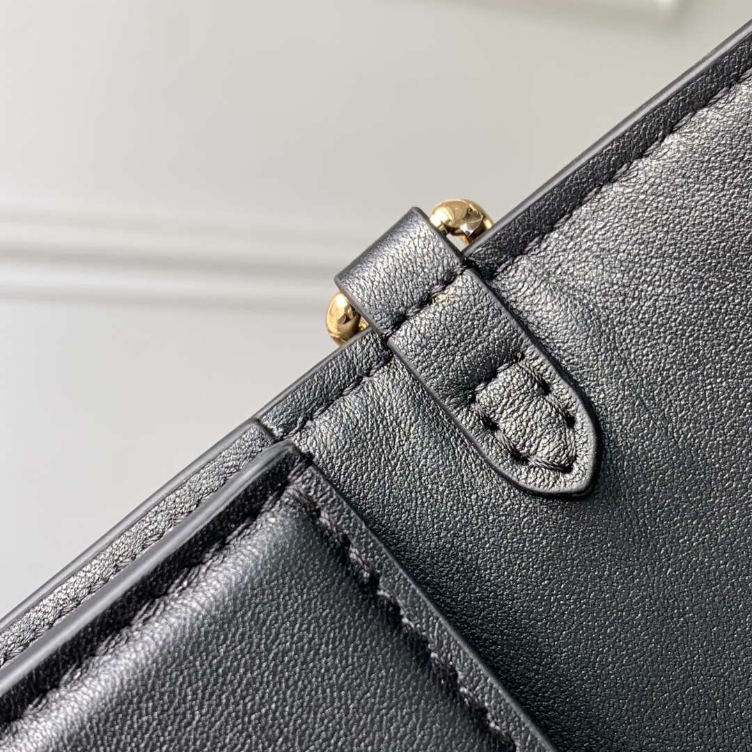LV M14564 Louis Vuitton Wallet On Chain LV Bloom Bag Black - Image 6