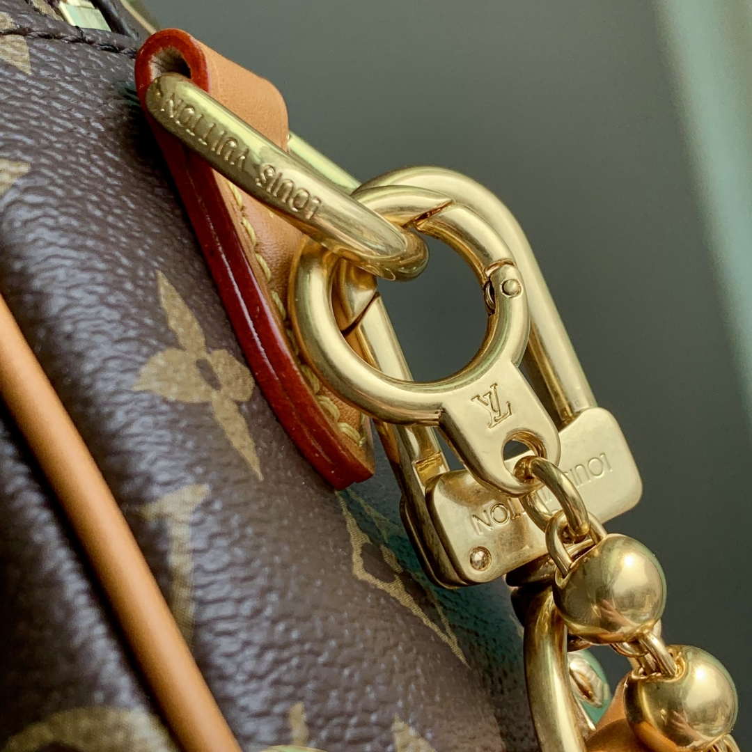 LV M14729 Louis Vuitton Mini Soft Trunk Bag Monogram - Image 6