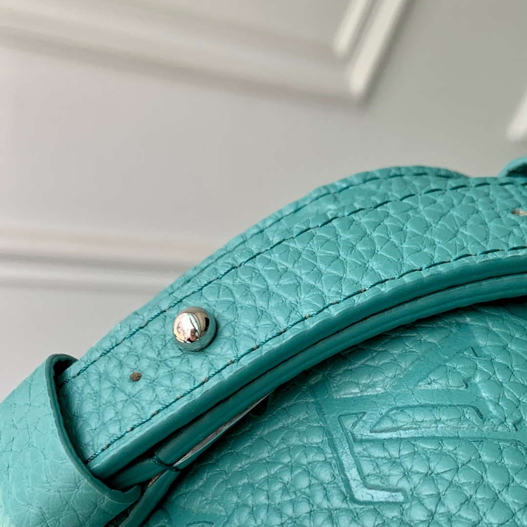 LV M13889 Louis Vuitton Steamer Wearable Wallet Misty Lake Green - Image 5
