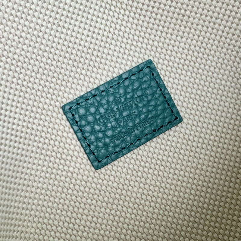 LV M13889 Louis Vuitton Steamer Wearable Wallet Misty Lake Green - Image 7