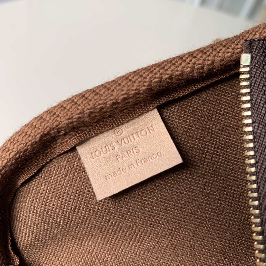 LV M44813 Louis Vuitton M44840 Multi Pochette M44990 Blue - Image 9