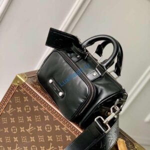 LV M13988 Louis Vuitton Keepall Cargo Bandoulière 25 Bag Black