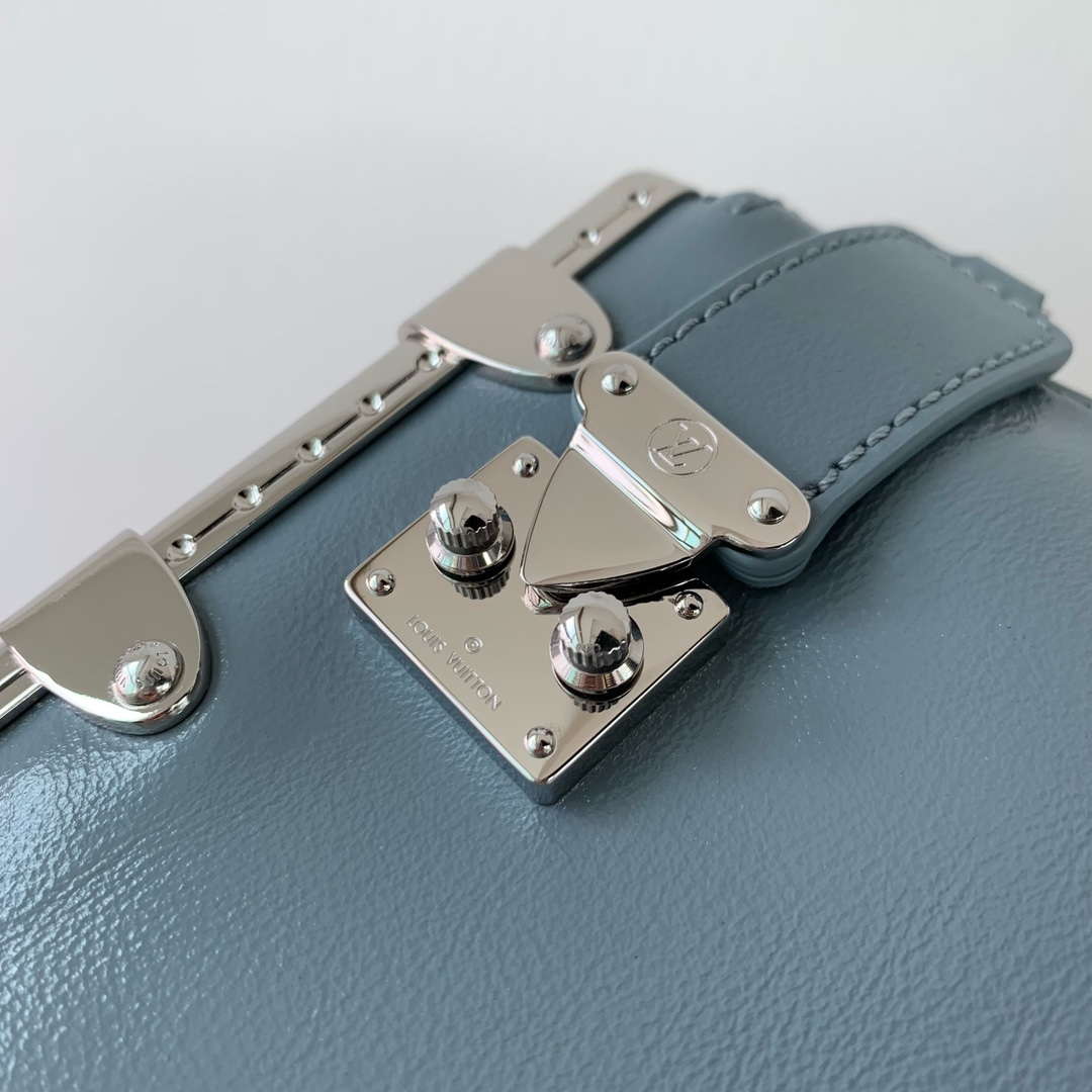 LV M25445 Louis Vuitton Slim Trunk Bag Gray Blue - Image 7