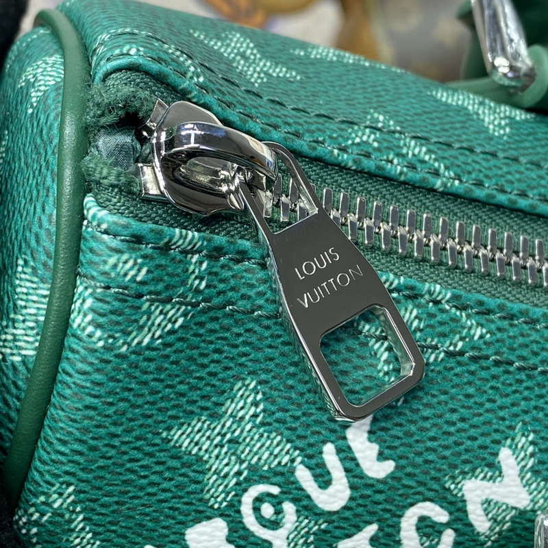 LV M12684 Louis Vuitton Keepall Bandoulière 25 City Bag Green - Image 7