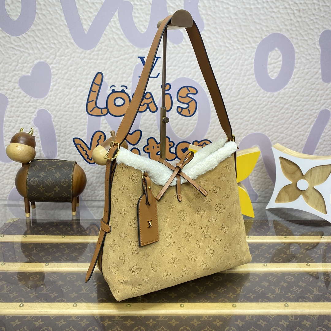 LV M11843 Louis Vuitton CarryAll PM Suede Leather Bag Beige - Image 2