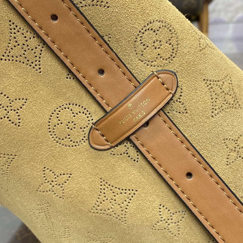 LV M11843 Louis Vuitton CarryAll PM Suede Leather Bag Beige - Image 7