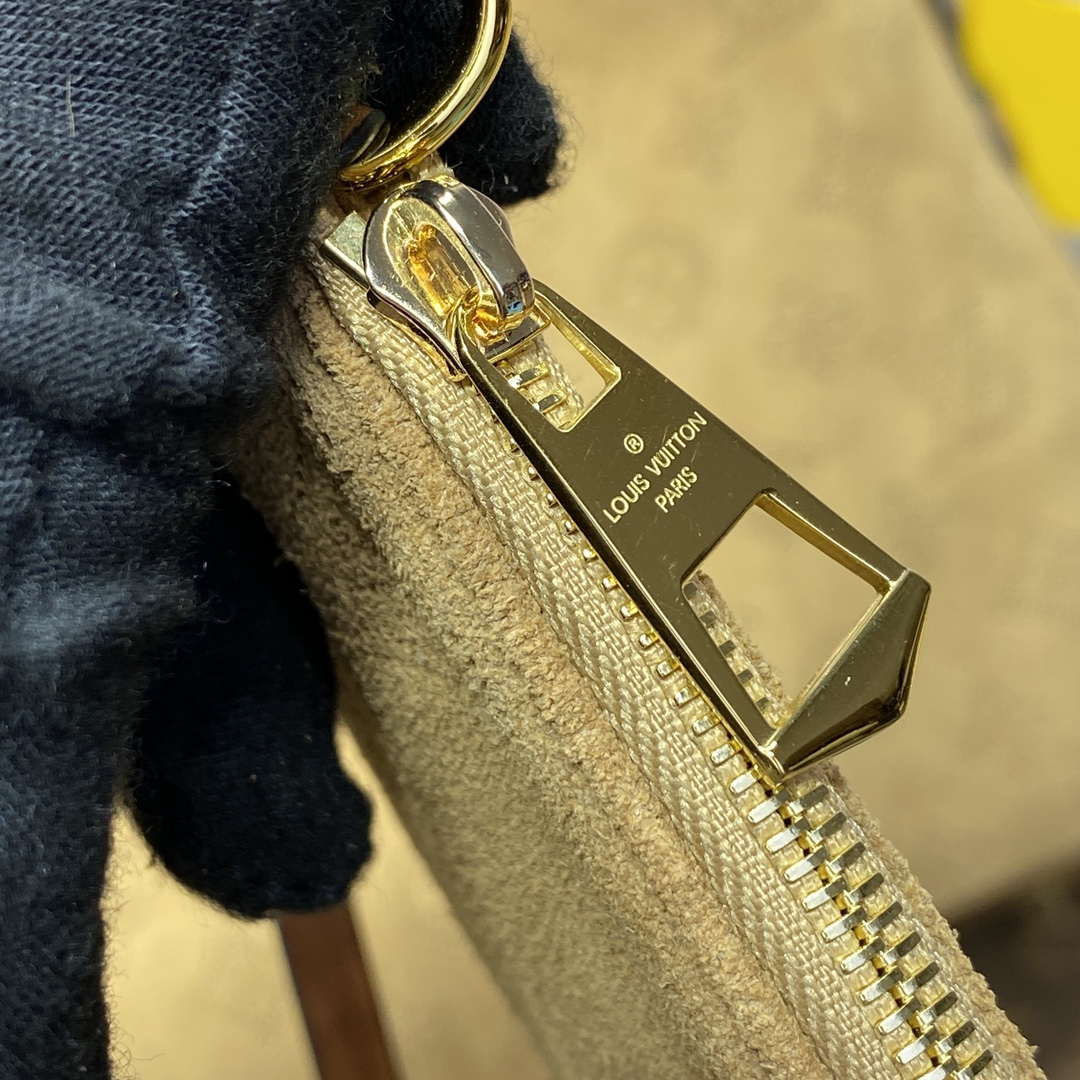 LV M11843 Louis Vuitton CarryAll PM Suede Leather Bag Beige - Image 10