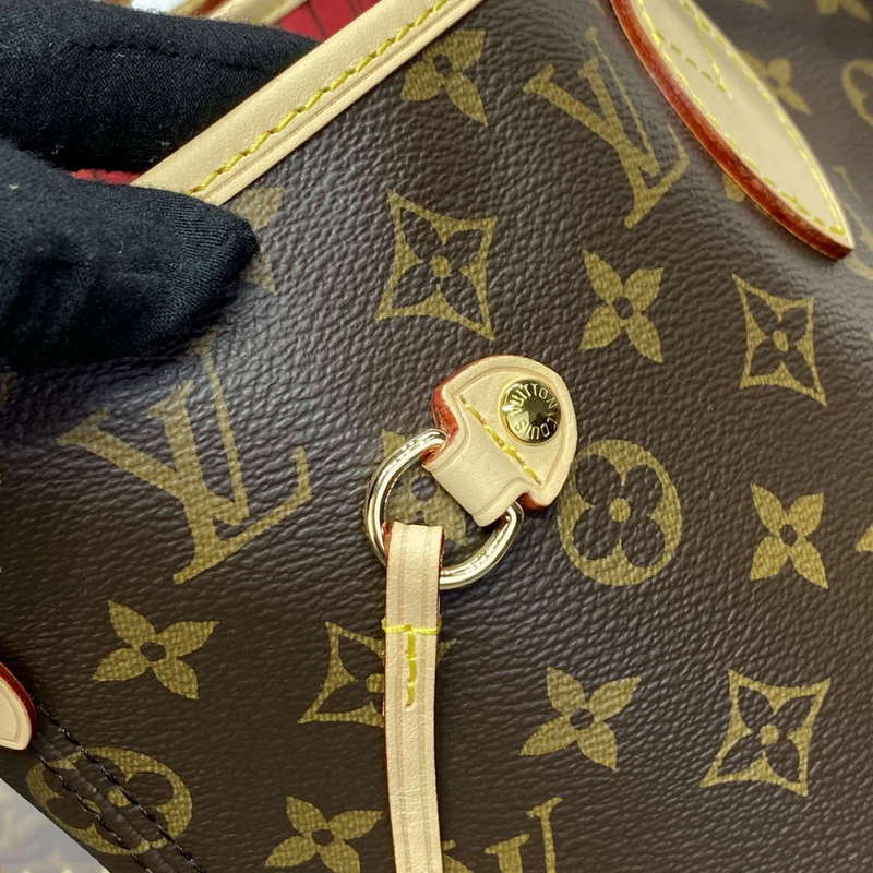 LV M12096 Louis Vuitton Reversible Neverfull Inside Out MM Handbag Red - Image 9