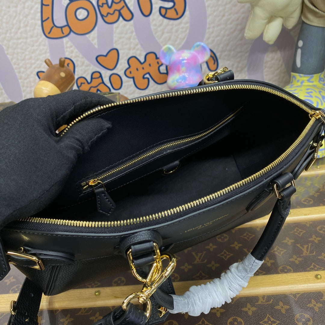 LV M22914 Louis Vuitton Lock It MM Bag Black - Image 5