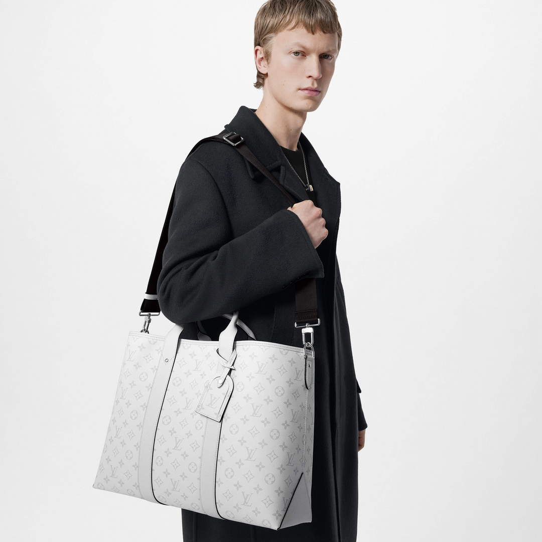 LV M30919 Louis Vuitton Weekend NM Tote Bag Optic White - Image 5