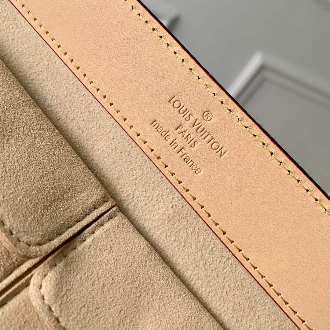 LV M10145 Louis Vuitton Etui Bijoux Jewellery Case Monogram Coated Canvas - Image 6