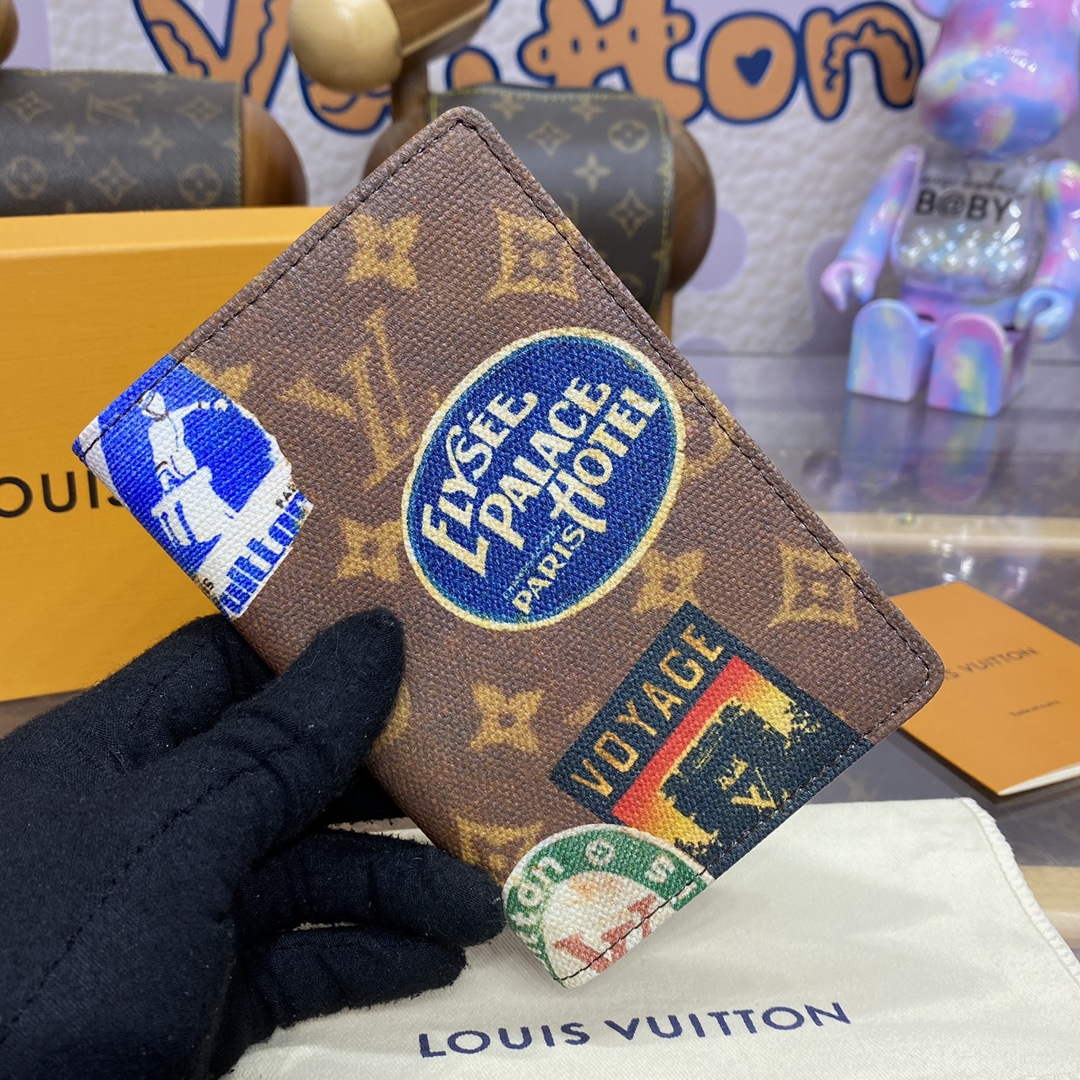 LV M83519 Louis Vuitton Passport Cover Monogram Canvas - Image 3