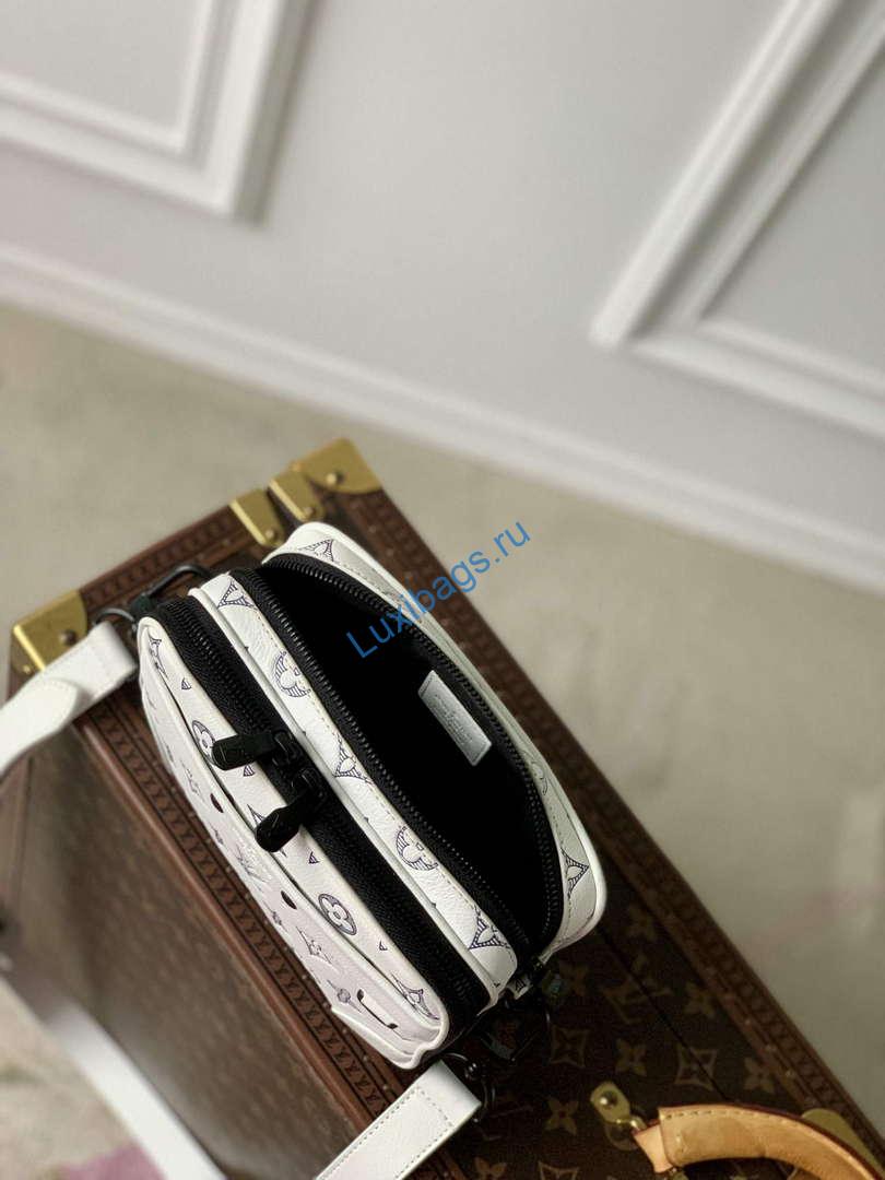 LV M83383 Louis Vuitton Alpha Wearable Wallet White/Navy - Image 7