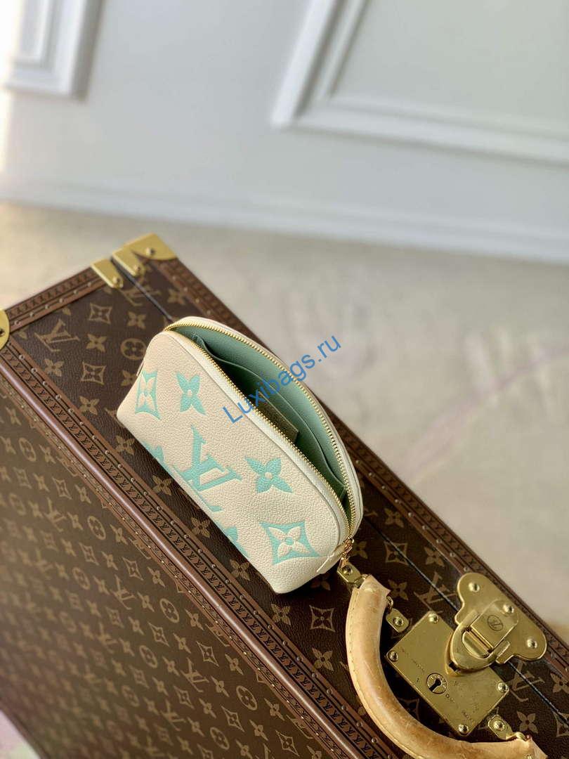 LV M45951 Louis Vuitton Pochette Cosmetique PM Matcha Green - Image 7
