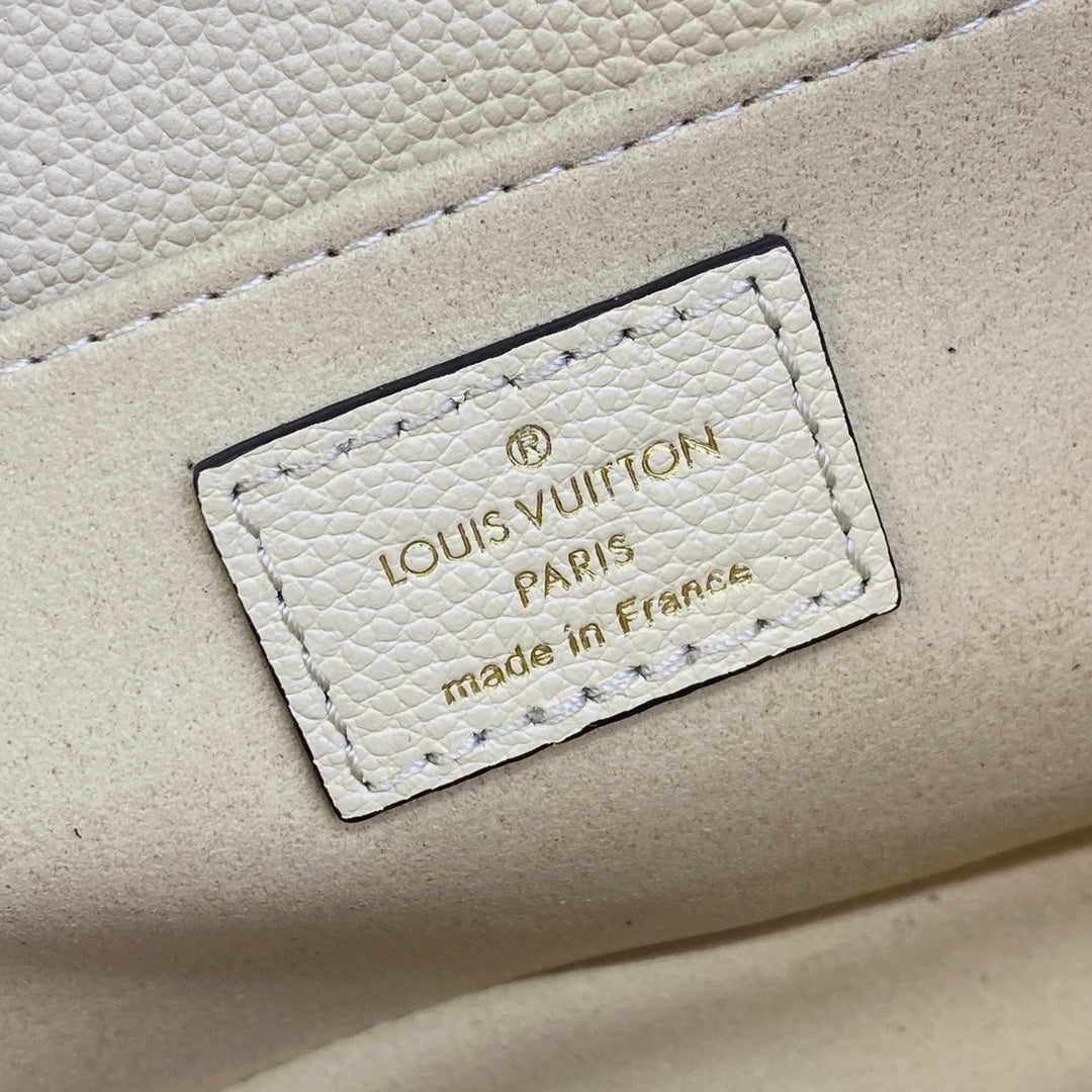 LV M22942 Louis Vuitton Pochette Métis East West Bag Monogram Empreinte Leather Crème Beige - Image 10