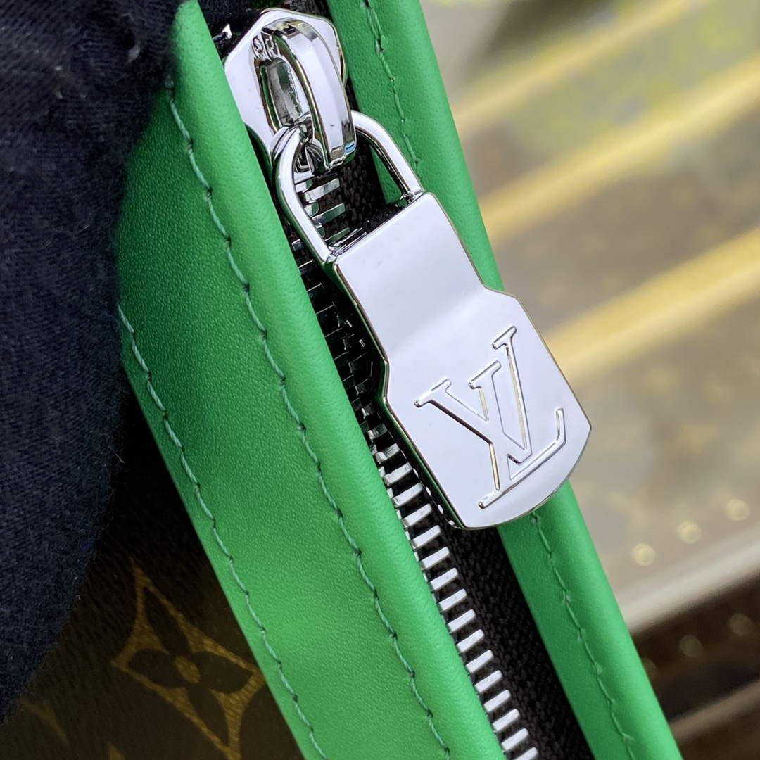LV M82854 Louis Vuitton Pochette Voyage MM Bag Green - Image 6