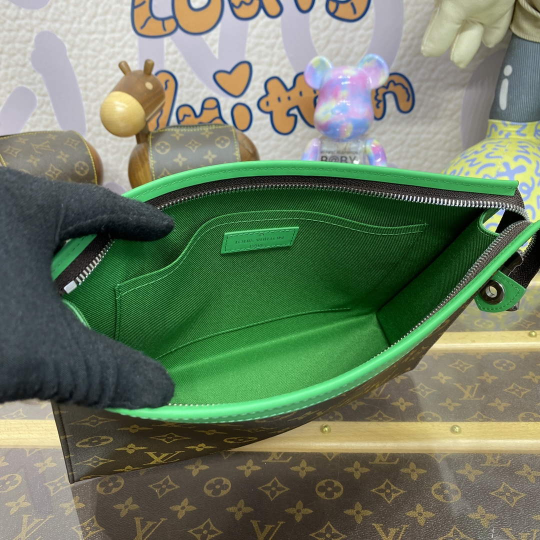 LV M82854 Louis Vuitton Pochette Voyage MM Bag Green - Image 9
