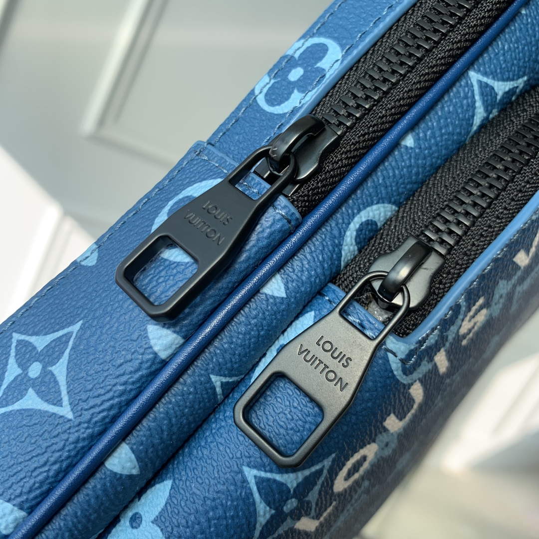 LV M23782 Louis Vuitton Avenue Slingbag NM Atlantic Blue - Image 5