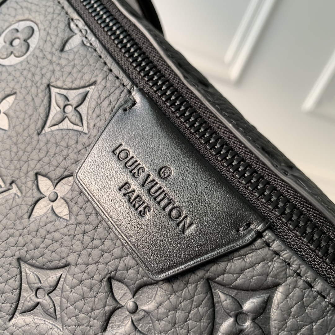 LV M23835 Louis Vuitton LV Moon Crossbody Black - Image 4