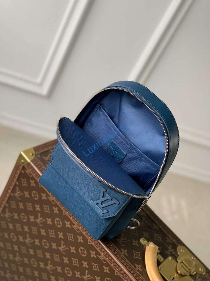 LV M23765 Louis Vuitton Pilot Slingbag Blue - Image 7