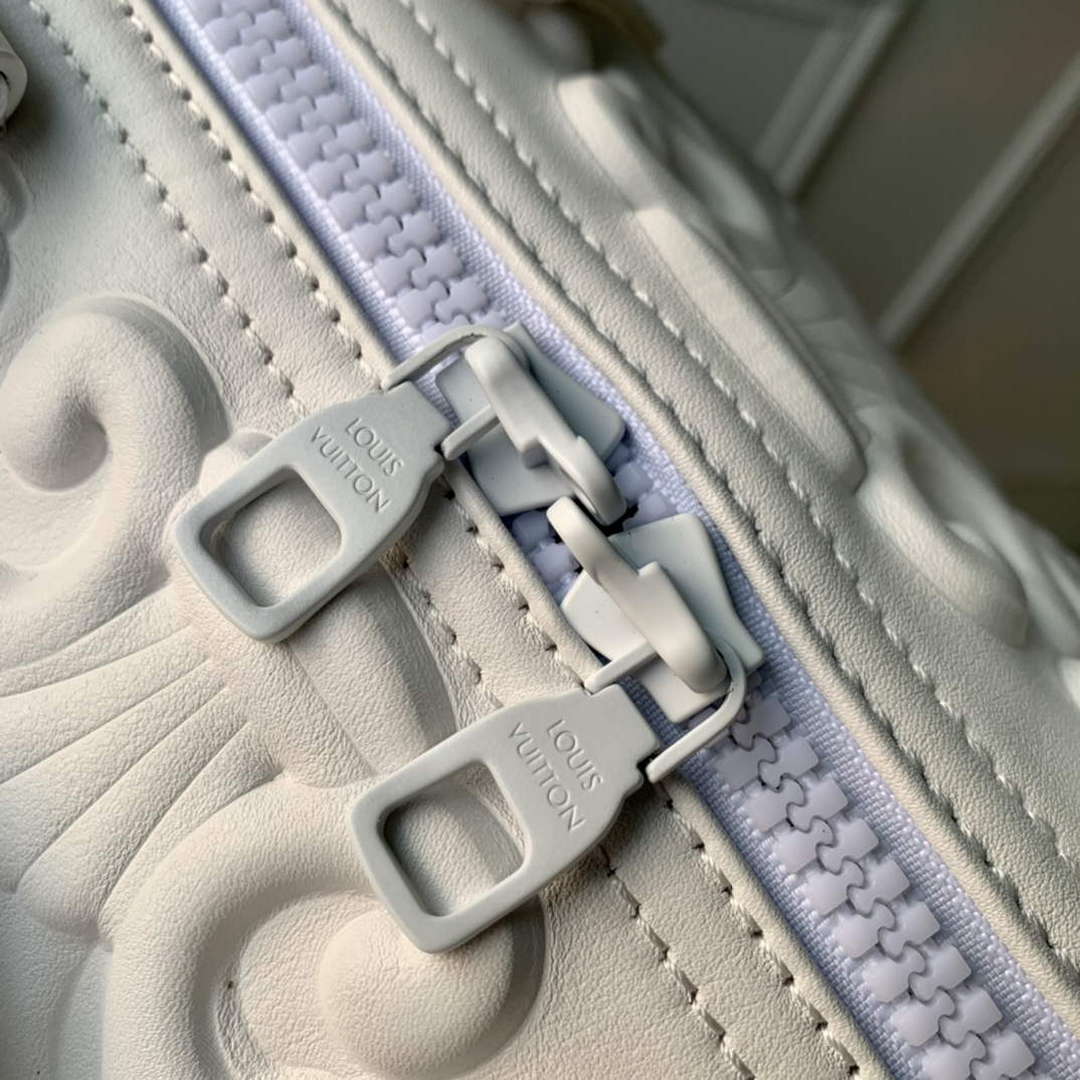 LV M21845 Louis Vuitton Keepall Bandoulière 50 Bag Optic White - Image 4