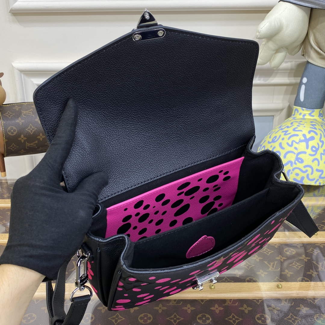 LV M46420 Louis Vuitton LV X YK Pochette Métis Black/Fuchsia - Image 9