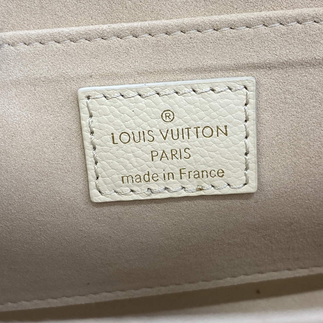 LV M46393 Louis Vuitton Favourite Bag Pink - Image 8