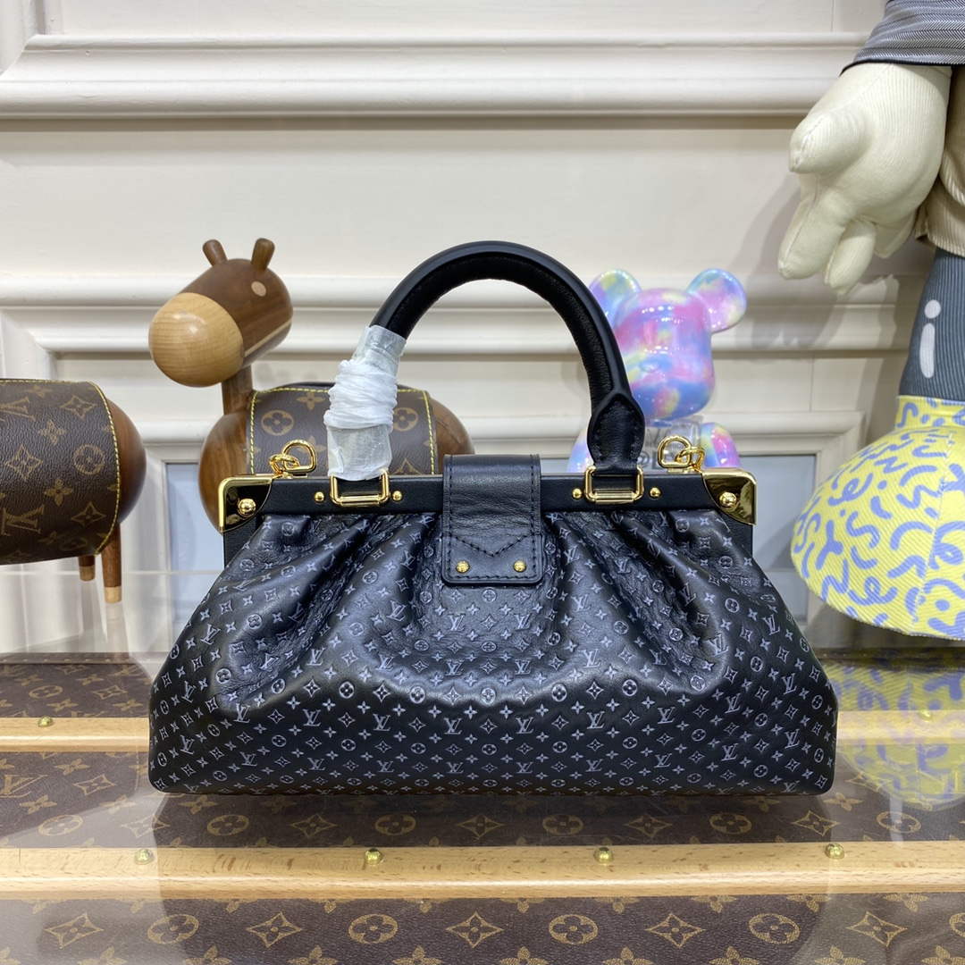 LV M22326 Louis Vuitton Monogram Clutch Black - Image 2