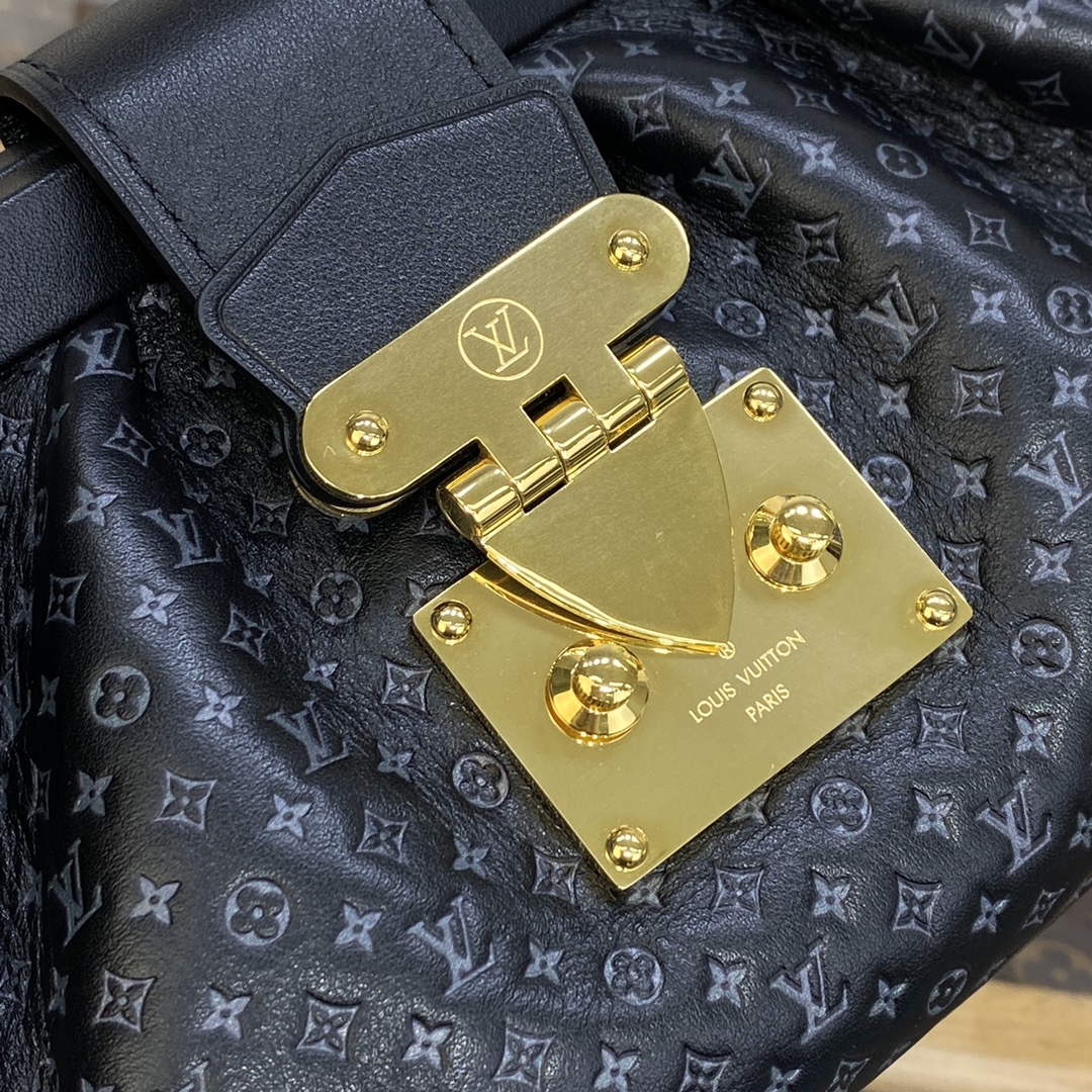 LV M22326 Louis Vuitton Monogram Clutch Black - Image 5