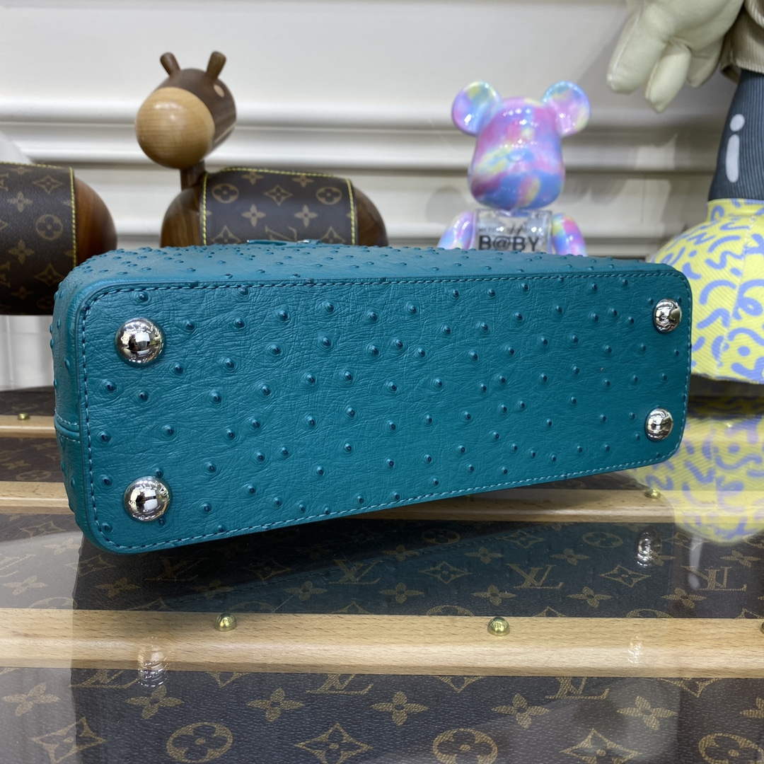 LV N81523 Louis Vuitton Capucines BB Handbag Lake Blue - Image 4