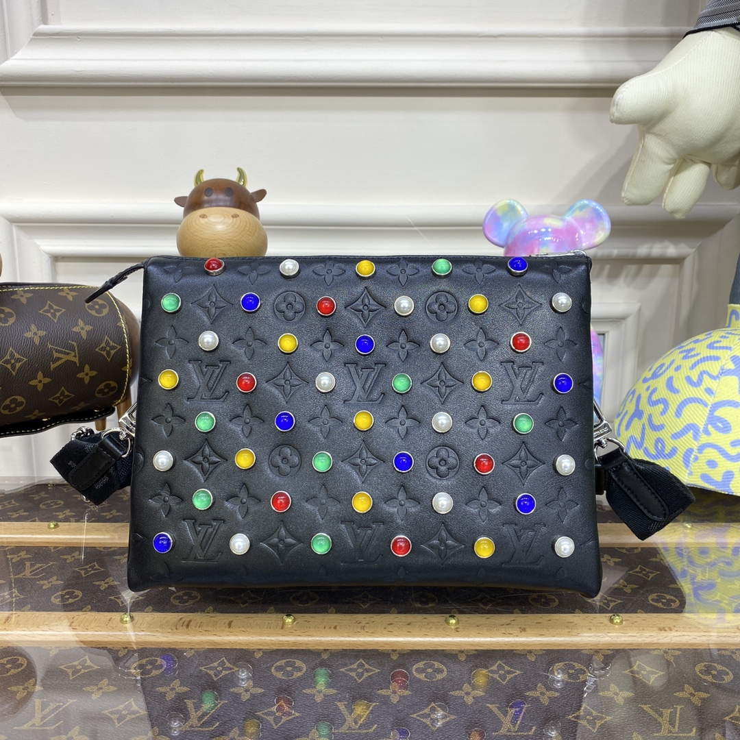 LV M22429 Louis Vuitton Coussin PM Bag Black Diamond - Image 3