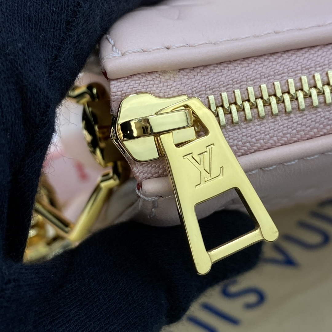 LV M21439 Louis Vuitton Coussin PM Bag Pink - Image 10