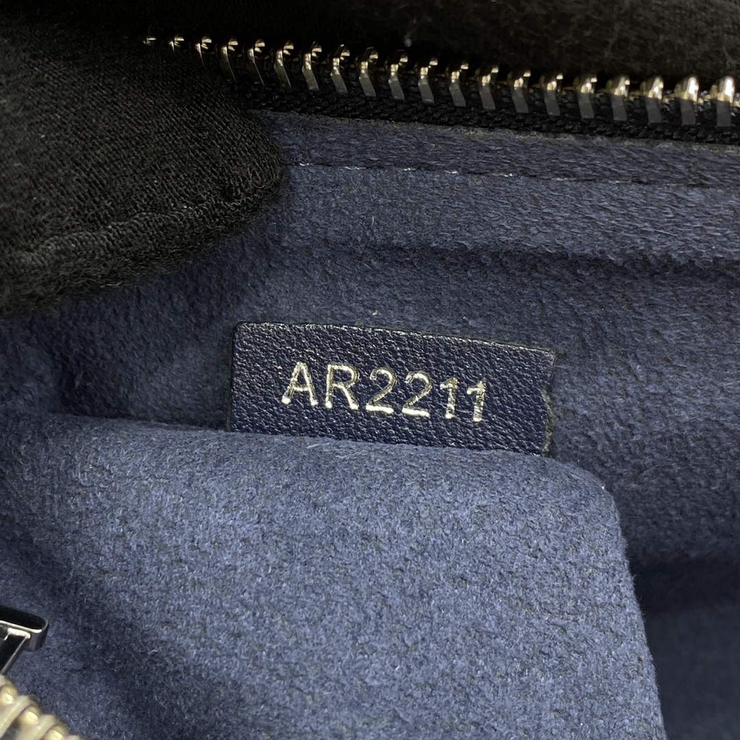 LV M21282 Louis Vuitton Coussin PM Bag Marine Blue - Image 9