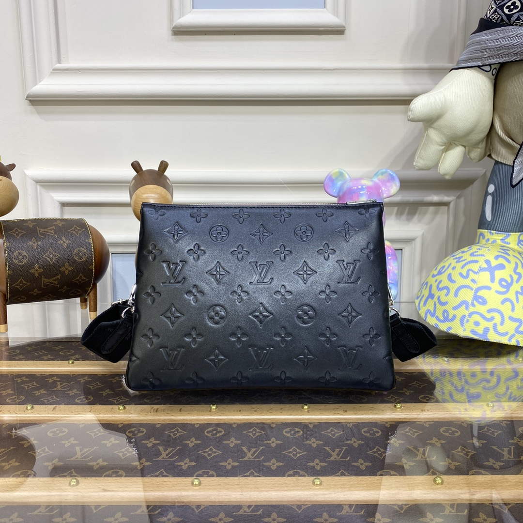 LV M21198 Louis Vuitton Coussin PM Bag Black - Image 2