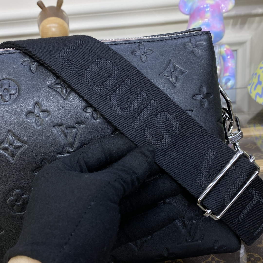LV M21198 Louis Vuitton Coussin PM Bag Black - Image 5