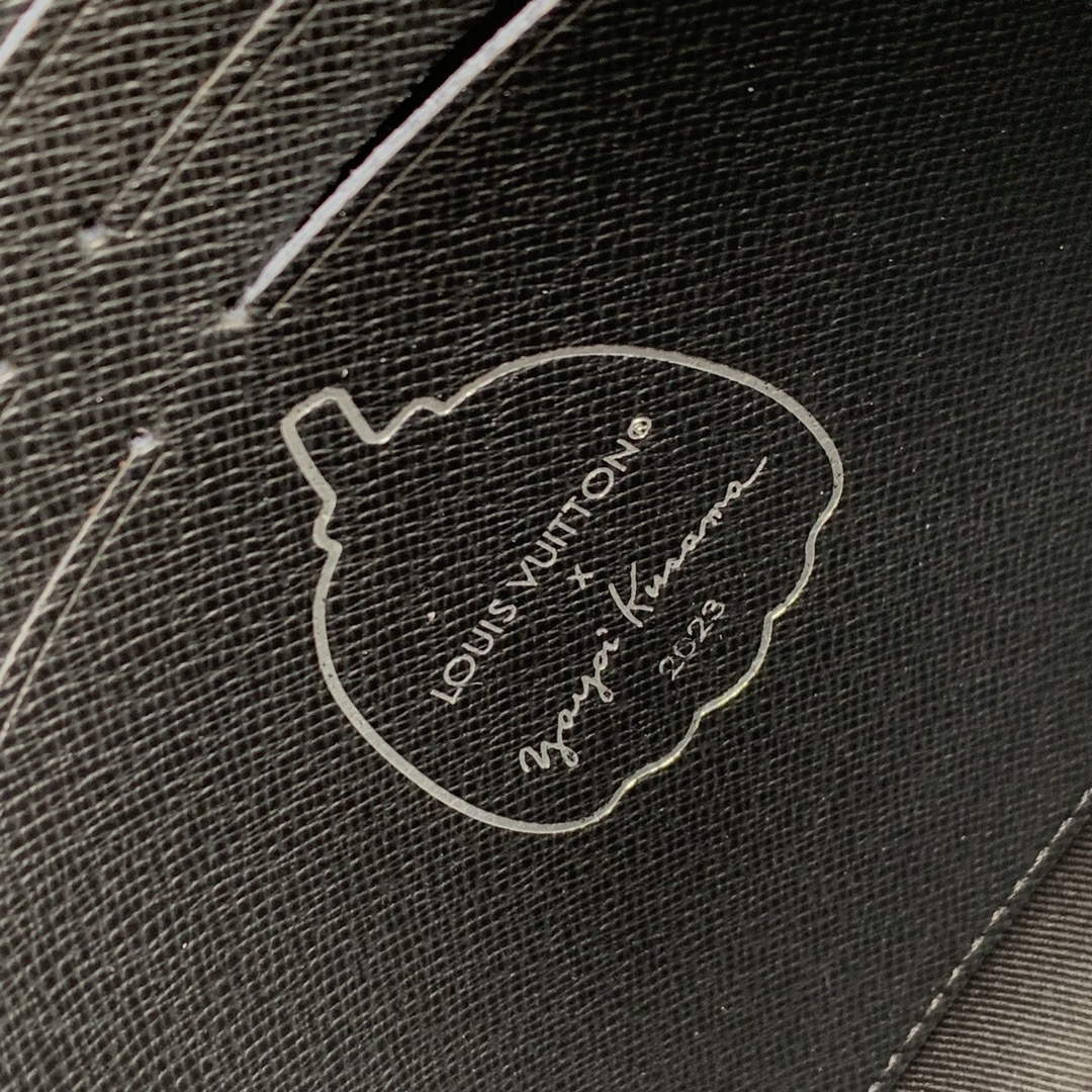 LV M81934 Louis Vuitton LV X YK Pochette Voyage Bag - Image 7