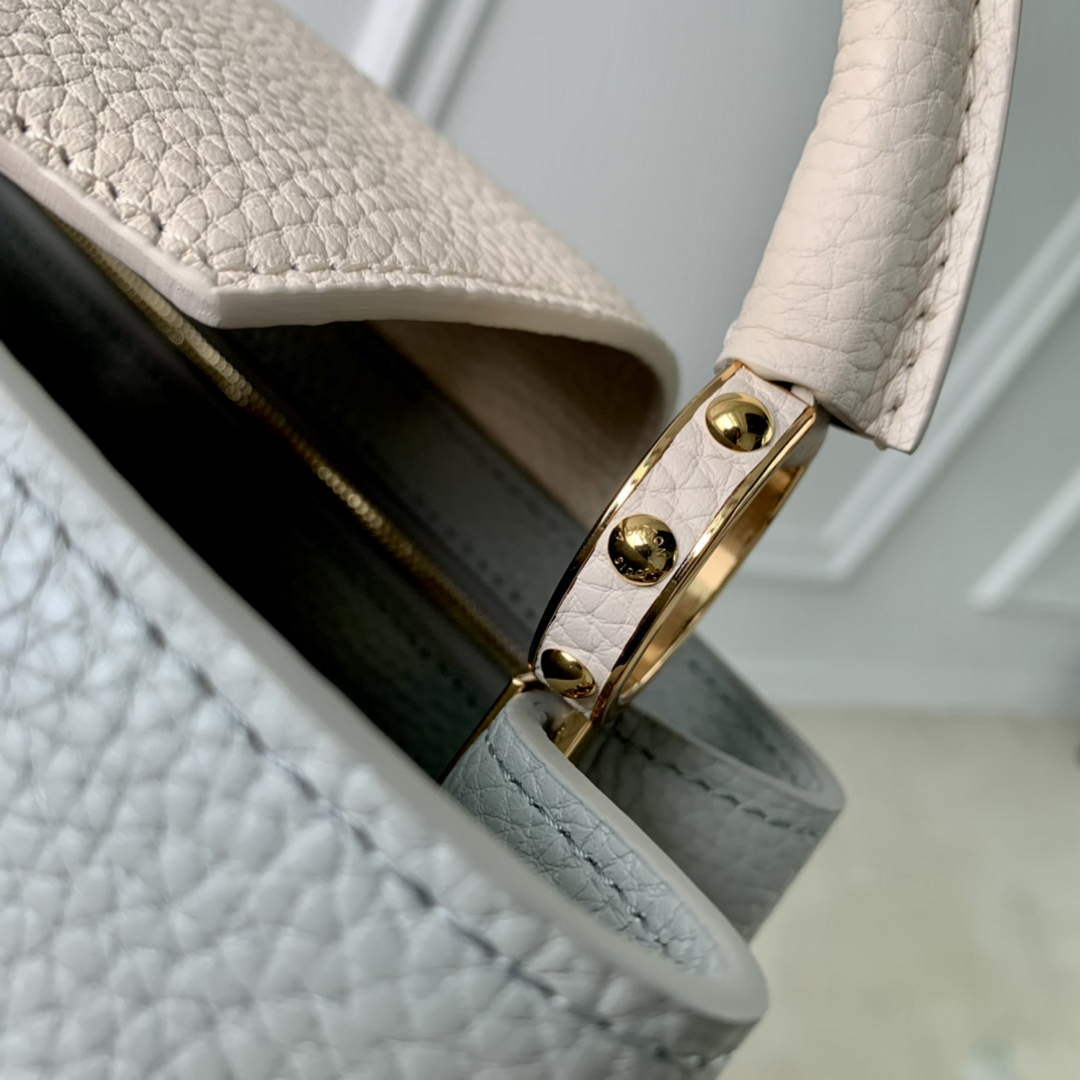 LV M21296 Louis Vuitton Capucines Mini Handbag Steeple Gray / Greige - Image 7